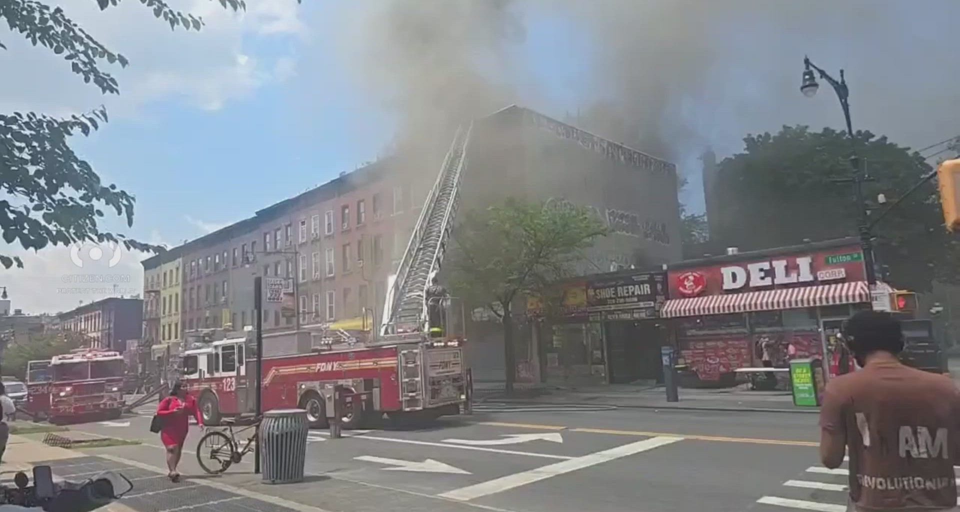 News 12 | Brooklyn | Fire Erupts In Bed Stuy Store Spreads To Apartments Above