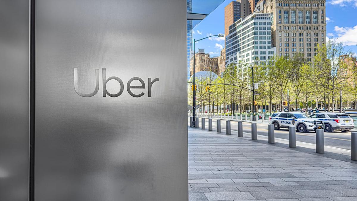 Uber sues New York City over driver deactivation law