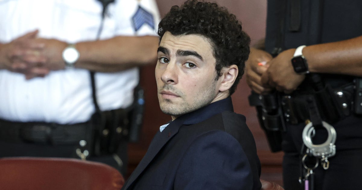 Luigi Mangione due back in NYC court for state trial hearing