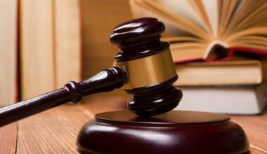 Manhattan judge who drew federal prosecutor’s attention resigns following critical report