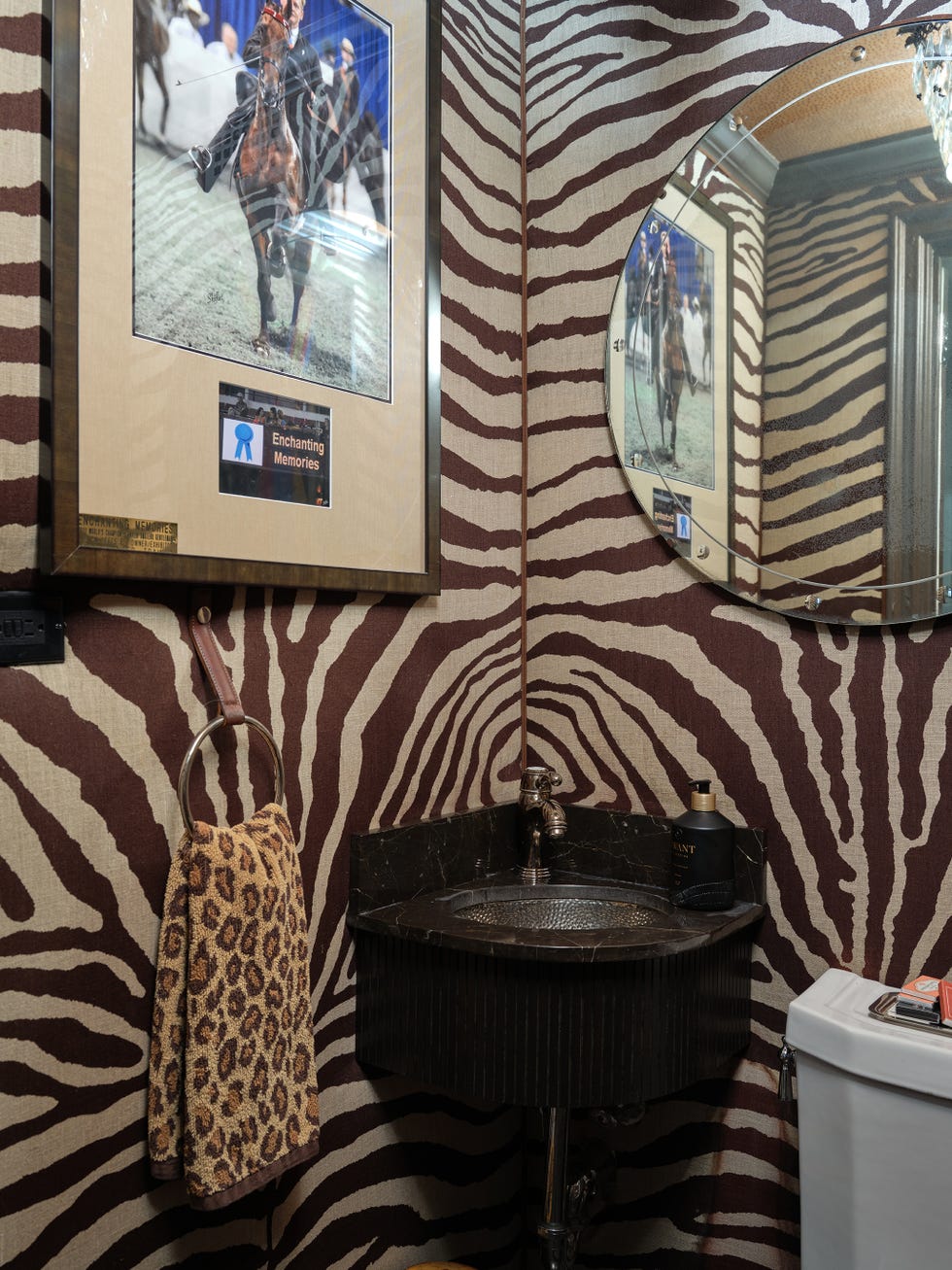 powder room powder room