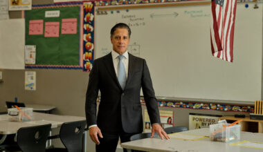 Embattled Superintendent of Los Angeles School District Resigns