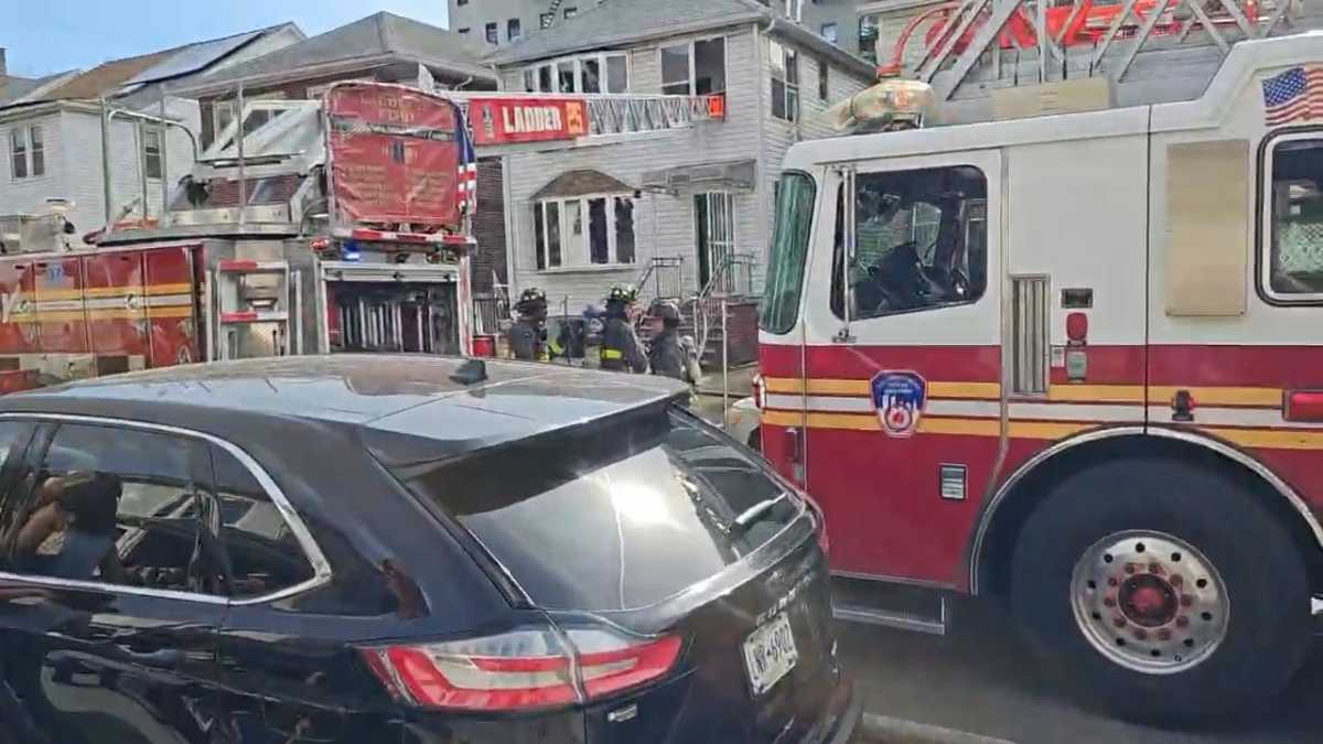 Five people injured during house fire in Elmhurst that left family displaced: FDNY – QNS