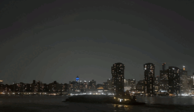 Storm Puts on Dramatic Lightning Show Over NYC Skyline