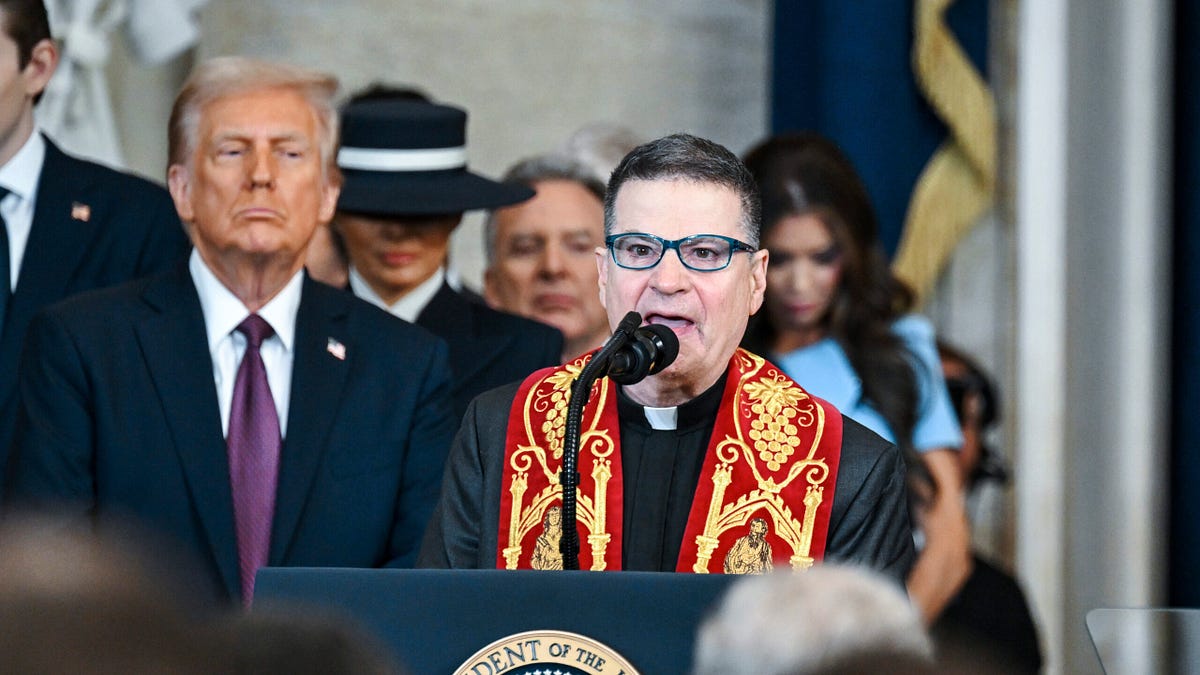 Brooklyn Priest Close to Trump Allegedly Took Payments for a Fraudster’s Clemency