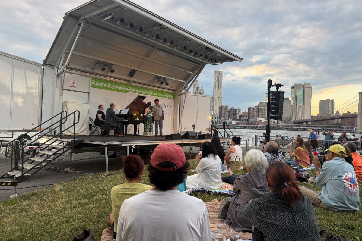 NYC Parks And Met Opera Bring World-Class Music to Brooklyn Bridge Park