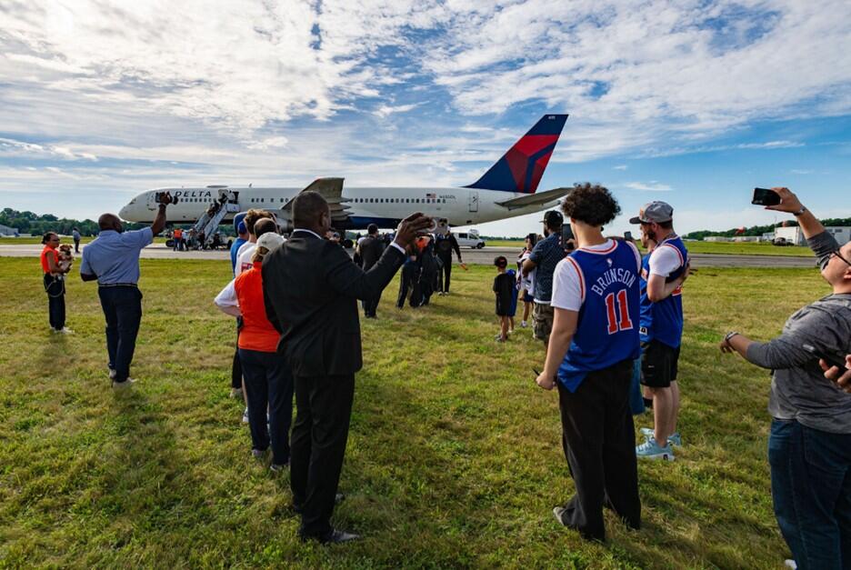 Back in the New York groove: Delta carries championship Knicks team home after Game 5 series win