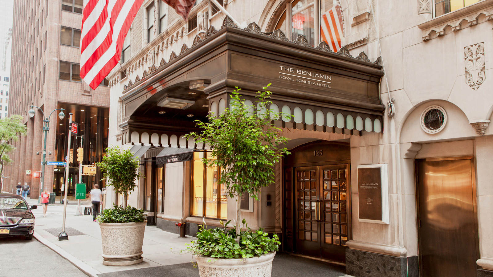 This Top-Rated East Coast Hotel Is A New York 'Designated Landmark' With Unique Residential-Style Vibes