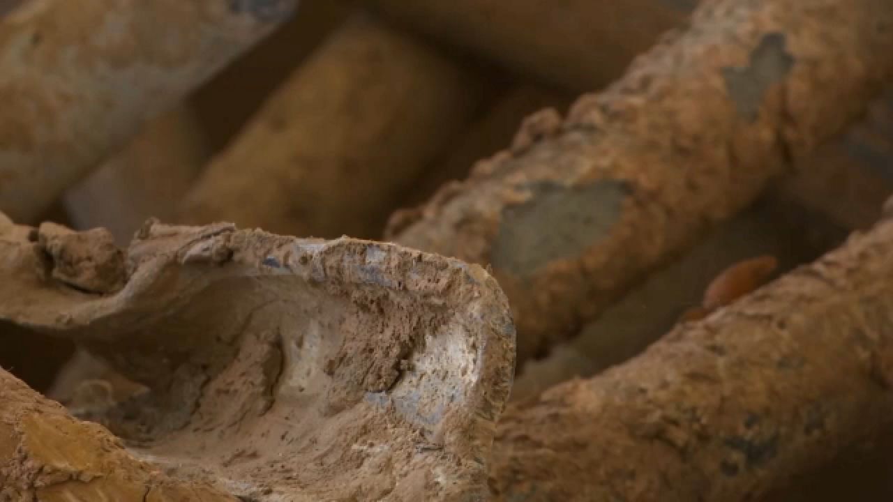 lead pipes