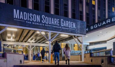 Fans line up outside Madison Square Garden in New York on Feb. 23, 2021. (AP Photo/Brittainy Newman)