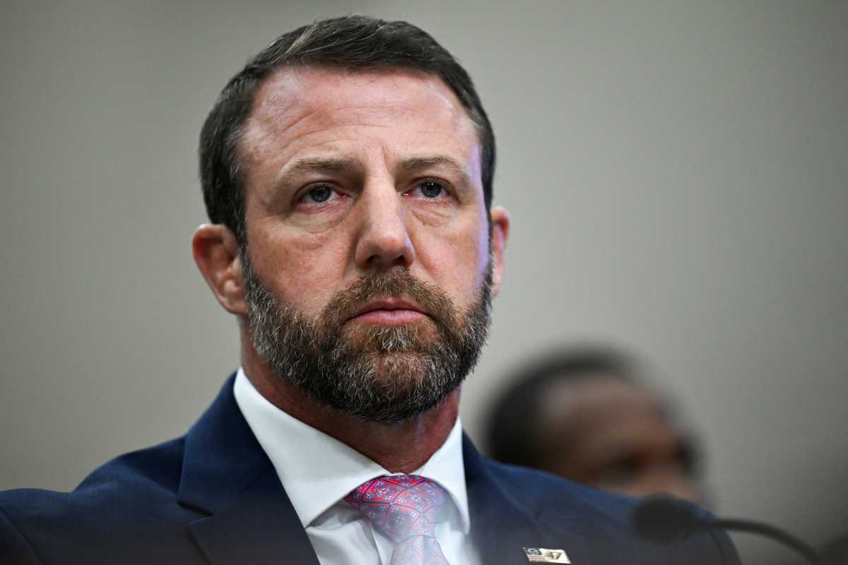 markwayne mulling scowling during congress hearing on immigration