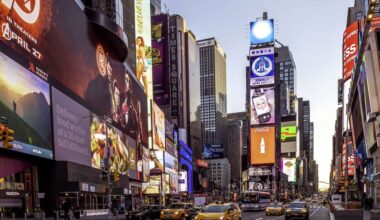 NYC hotel rates to rise after wage deal