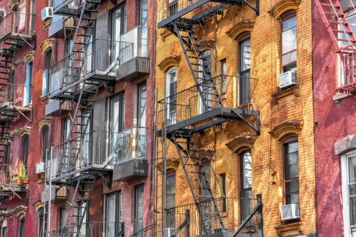 Manhattan homeowners lose a median $24K upon resale: Study