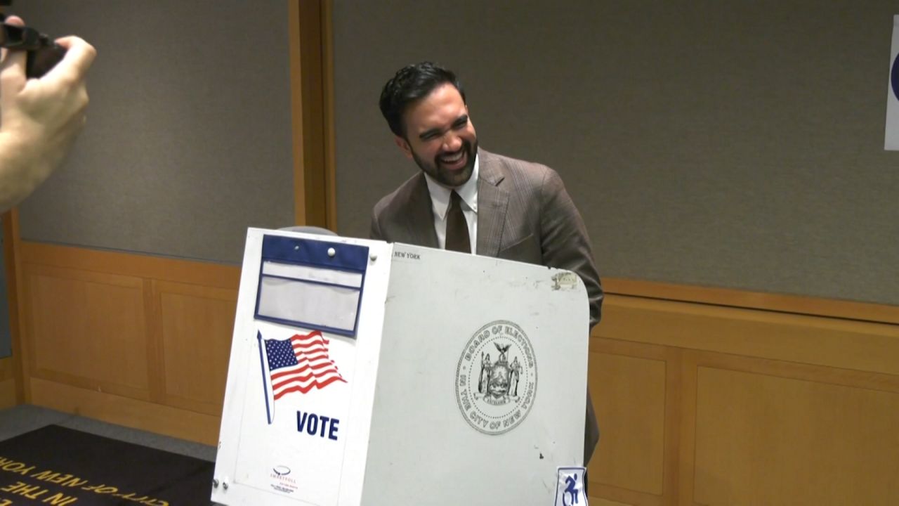 Mayor Zohran Mamdani voting (Spectrum News NY1)