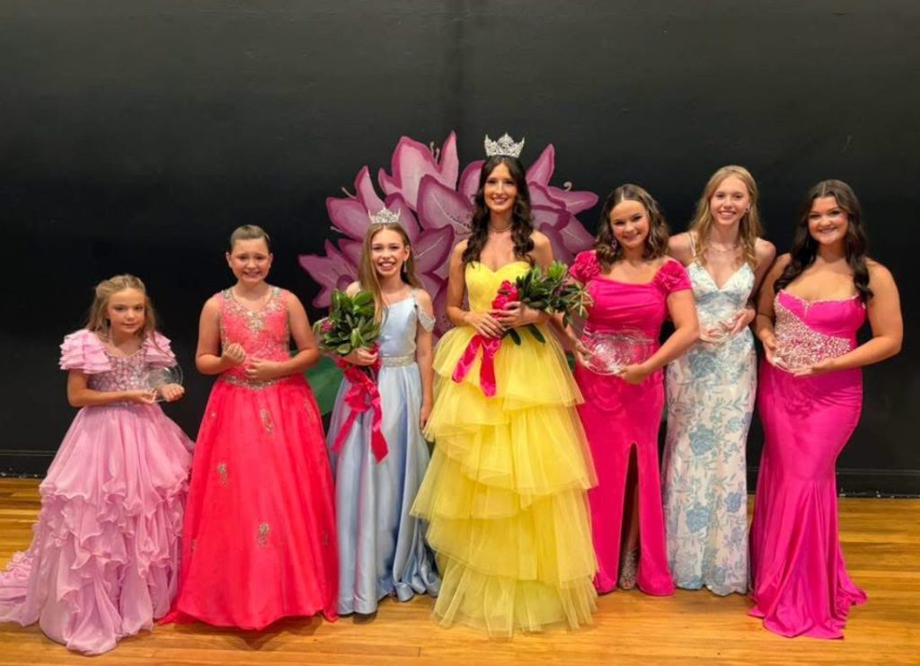 Queens Crowned | WKYK