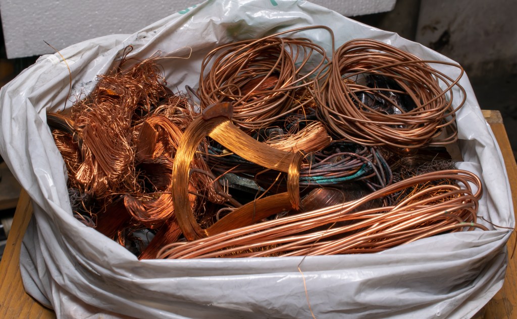 Electrician arrested for stealing $63K worth of copper wiring from Brooklyn hospital