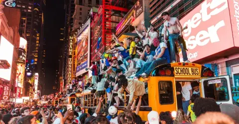 Knicks Championship Leads to Wild Scenes Across Manhattan