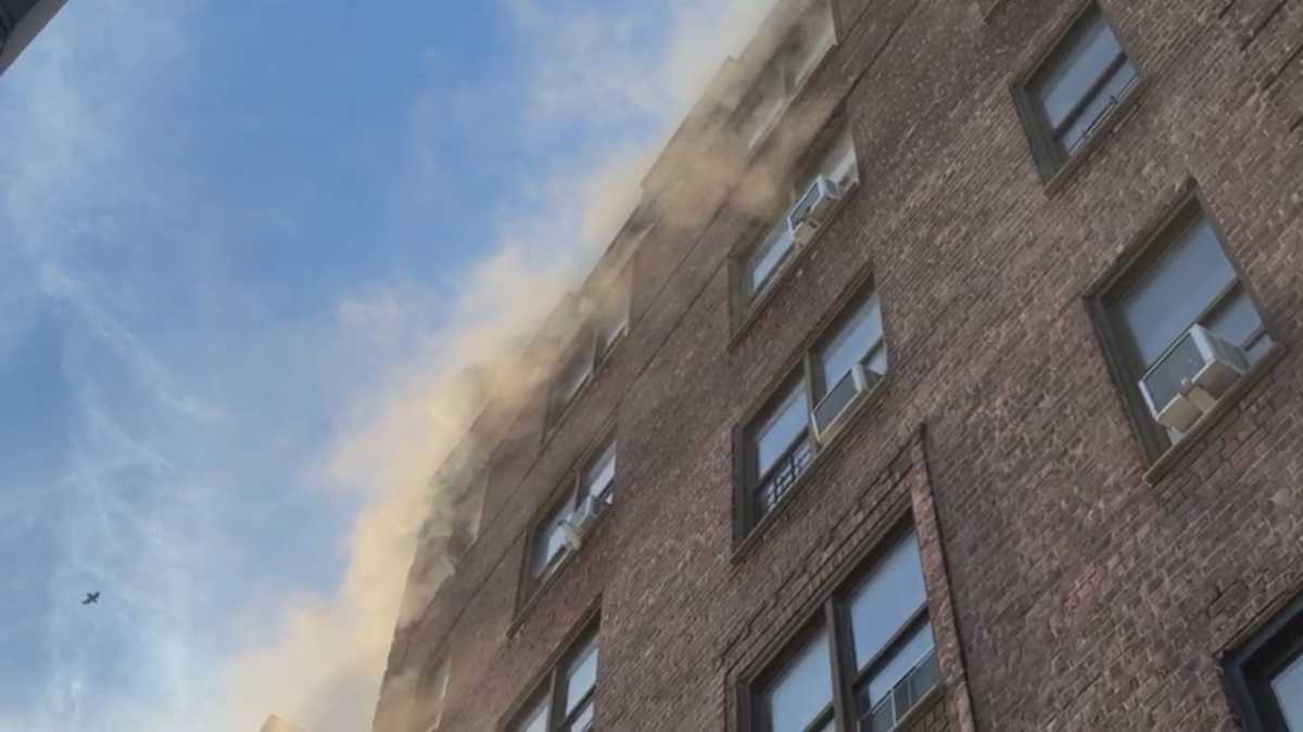 Two firefighters injured during two-alarm fire in Jackson Heights apartment building: FDNY – QNS