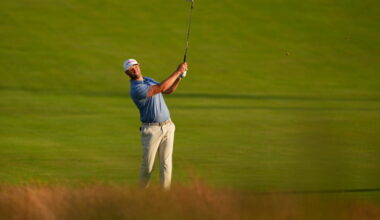 Wyndham Clark seizes on changing nature of Shinnecock to lead US Open