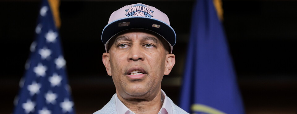 Leftist NYC Primary Wins Portend Raucous Caucus for Jeffries