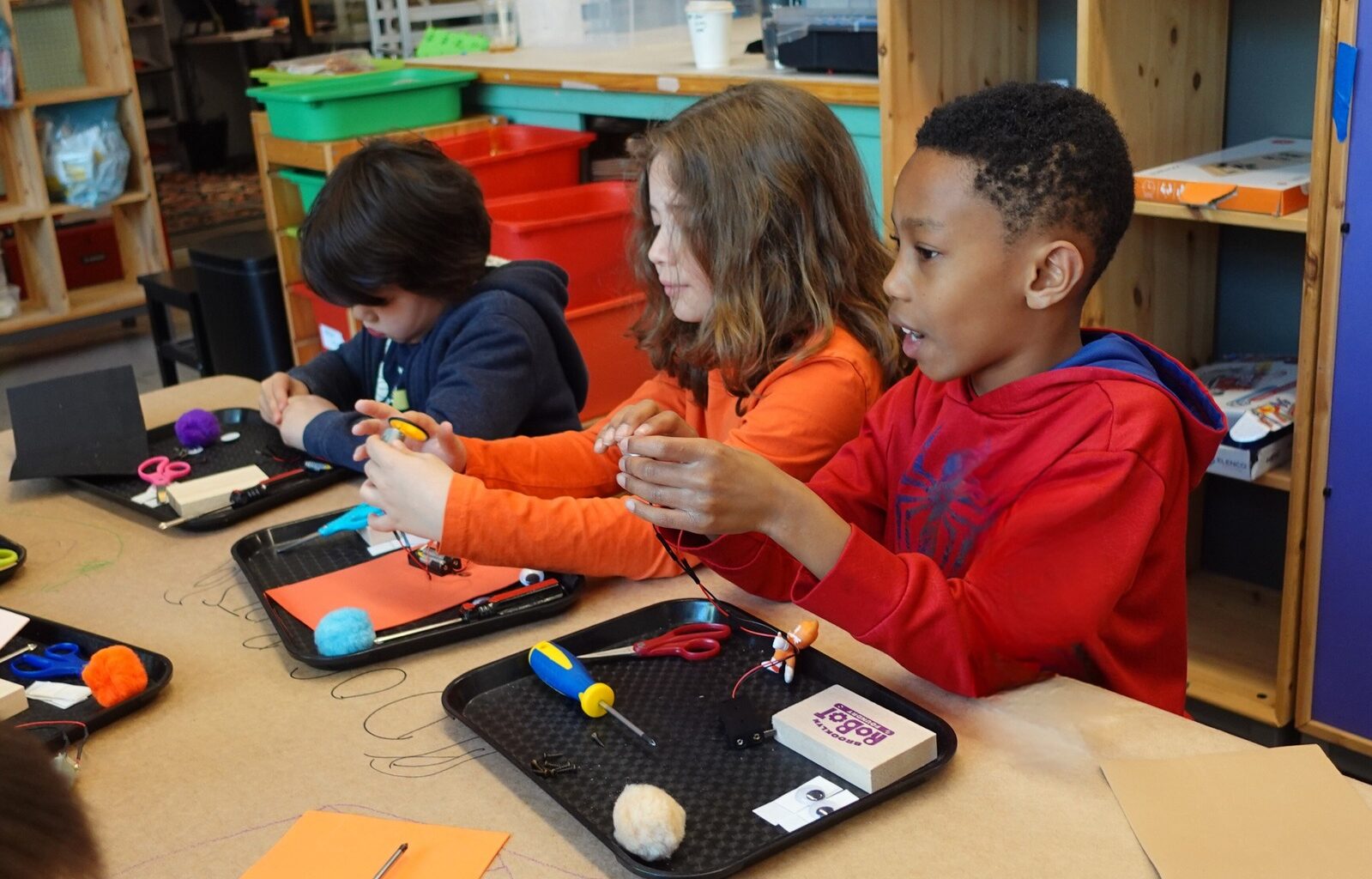 Build robots this summer in Park Slope or Brooklyn Heights with the Brooklyn Robot Foundry! (sponsored) | Brooklyn Bridge Parents