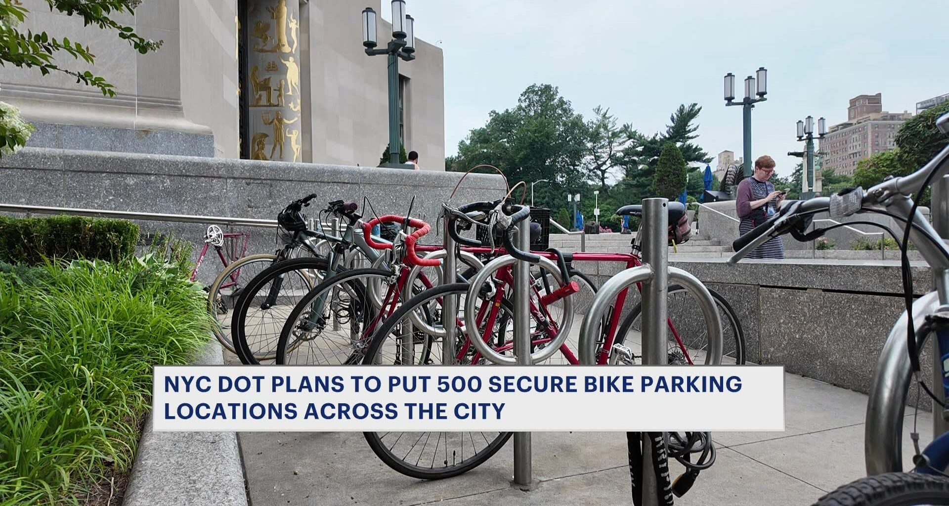 News 12 | Brooklyn | Two Wheels One Debate Nyc Bike Parking