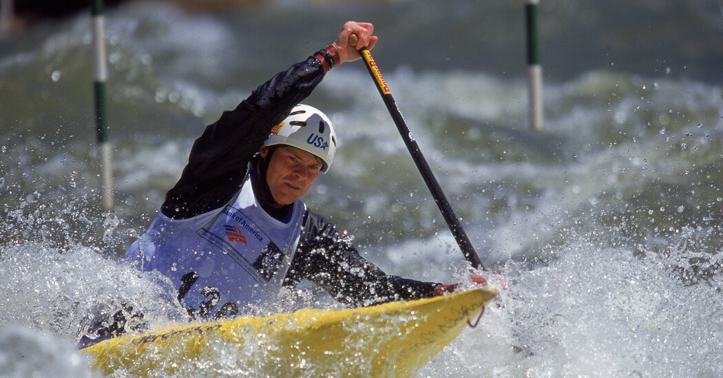David Hearn, Olympian Canoeist, Is Indicted After Arrest at Trump’s Reflecting Pool