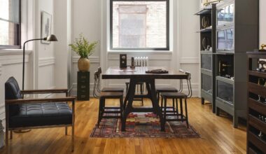 Lowe Hardware finds a new Manhattan neighborhood, Lalique opens in Osaka, and more