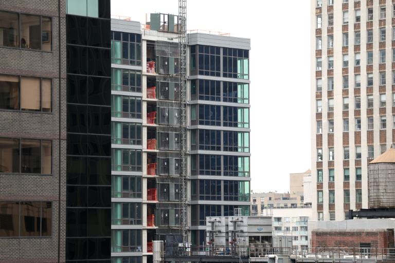 Unstable skyscraper sparks major Manhattan evacuation