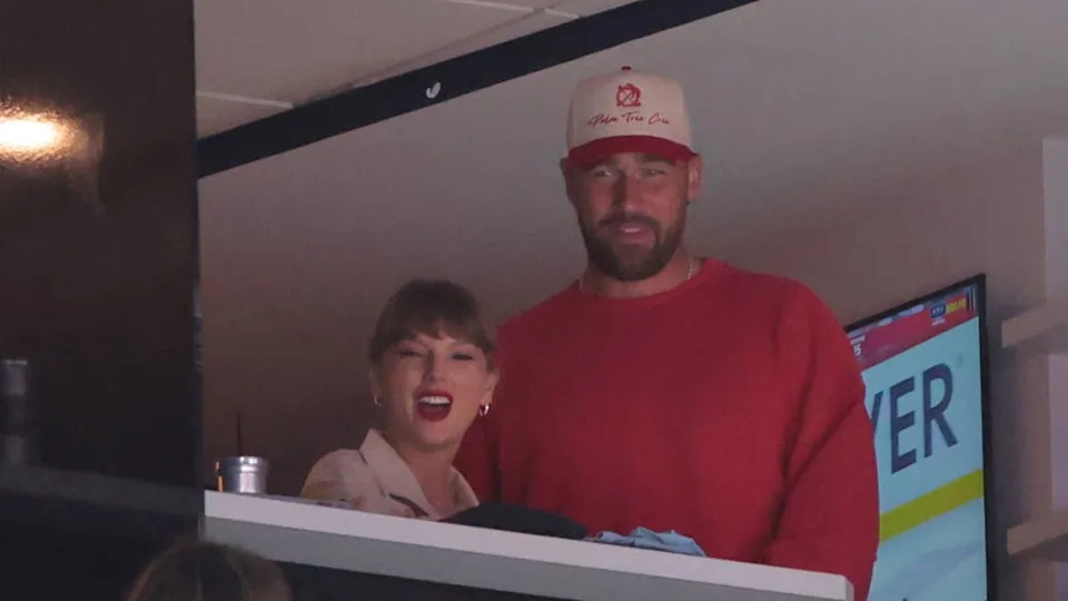 Jun 12, 2025; Sunrise, Florida, USA; American singer-songwriter Taylor Swift and Kansas City Chiefs Travis Kelce are in attendance during the game between Edmonton Oilers and Florida Panthers in game four of the 2025 Stanley Cup Final at Amerant Bank Arena. - Credit: Sam Navarro-Imagn Images© Sam Navarro-Imagn Images.