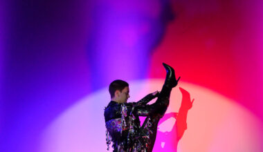 'Glitz' welcomes beginning drag kings and queens to the stage in renovated Aurora Grand Theater