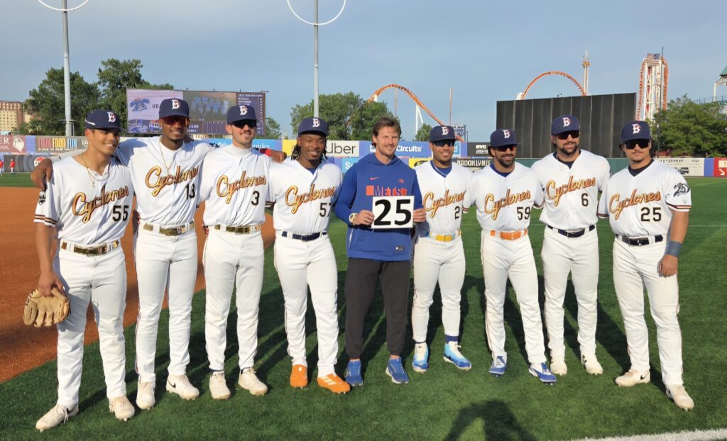 Brooklyn Cyclones mark 25th anniversary