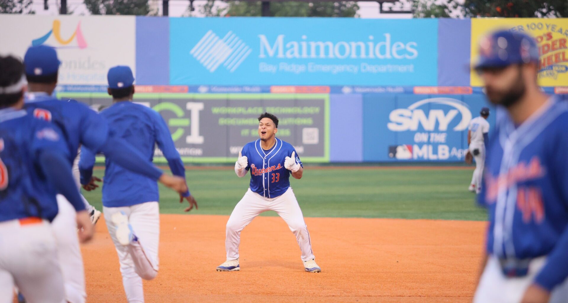 The Brooklyn Cyclones Report - The Wave