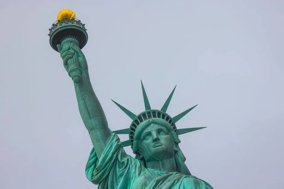 statue of liberty torch
