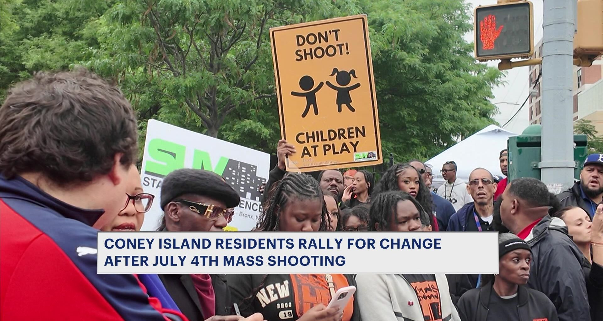 News 12 | Brooklyn | Family Of Coney Island Shooting Victims Speaks Out As Community Demands Action