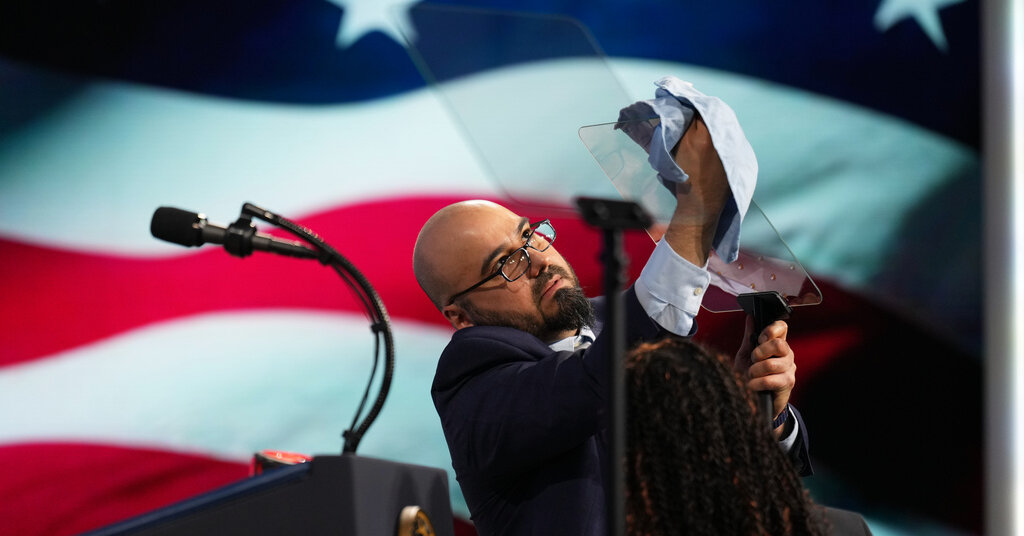 White House Teleprompter Operator Bet on Trump Speeches, Kalshi Says
