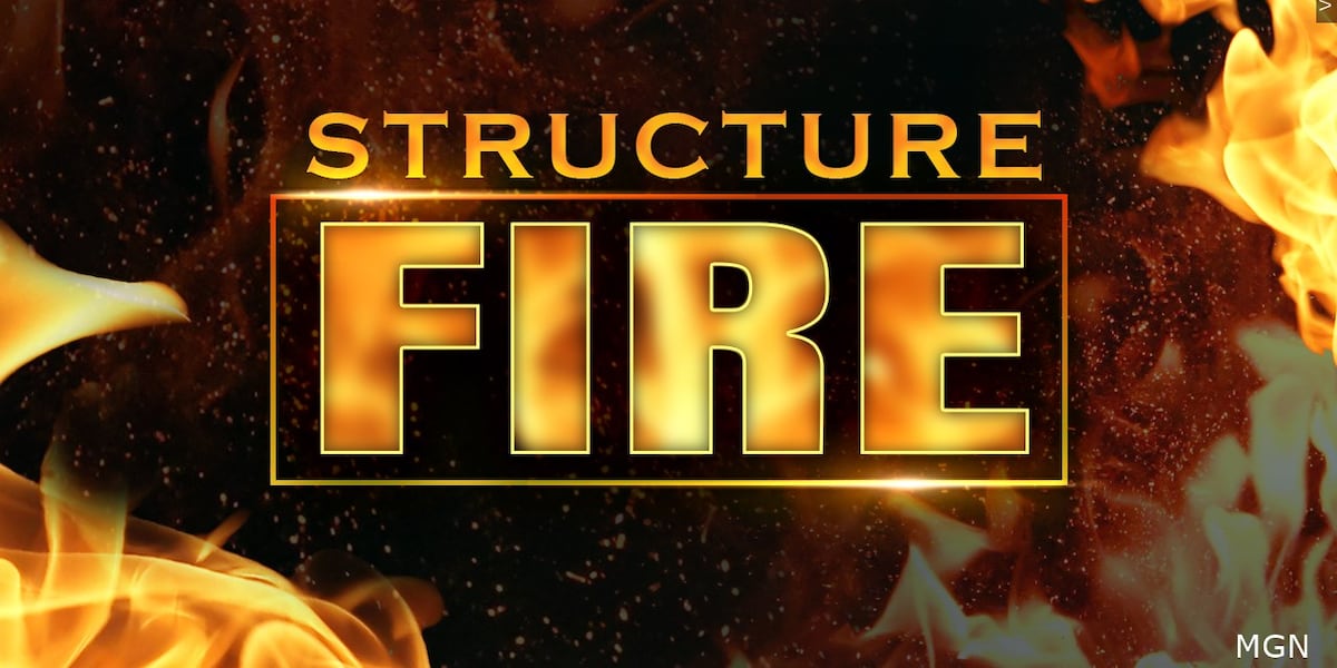 Crews respond to early-morning fire Wednesday in Manhattan