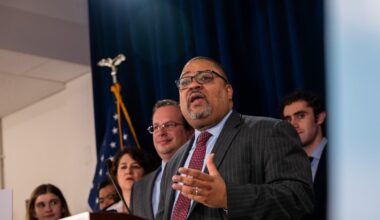 Inside Manhattan DA Bragg's effort to prosecute police accused of abusing power