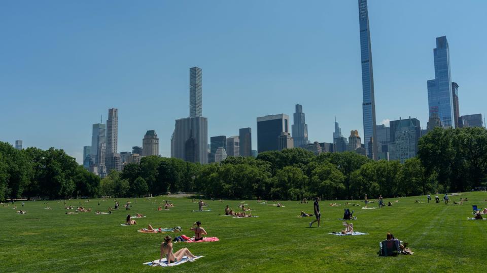 Central Park Visitors Warned As NYC Faces Legionnaire’s Outbreak