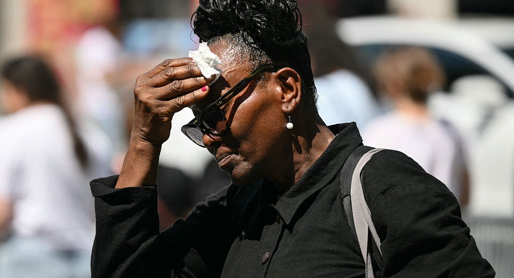 NYC, NJ report death toll from historic heat wave