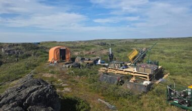 Manhattan sampling and terrain mapping sharpen Canadian gold play