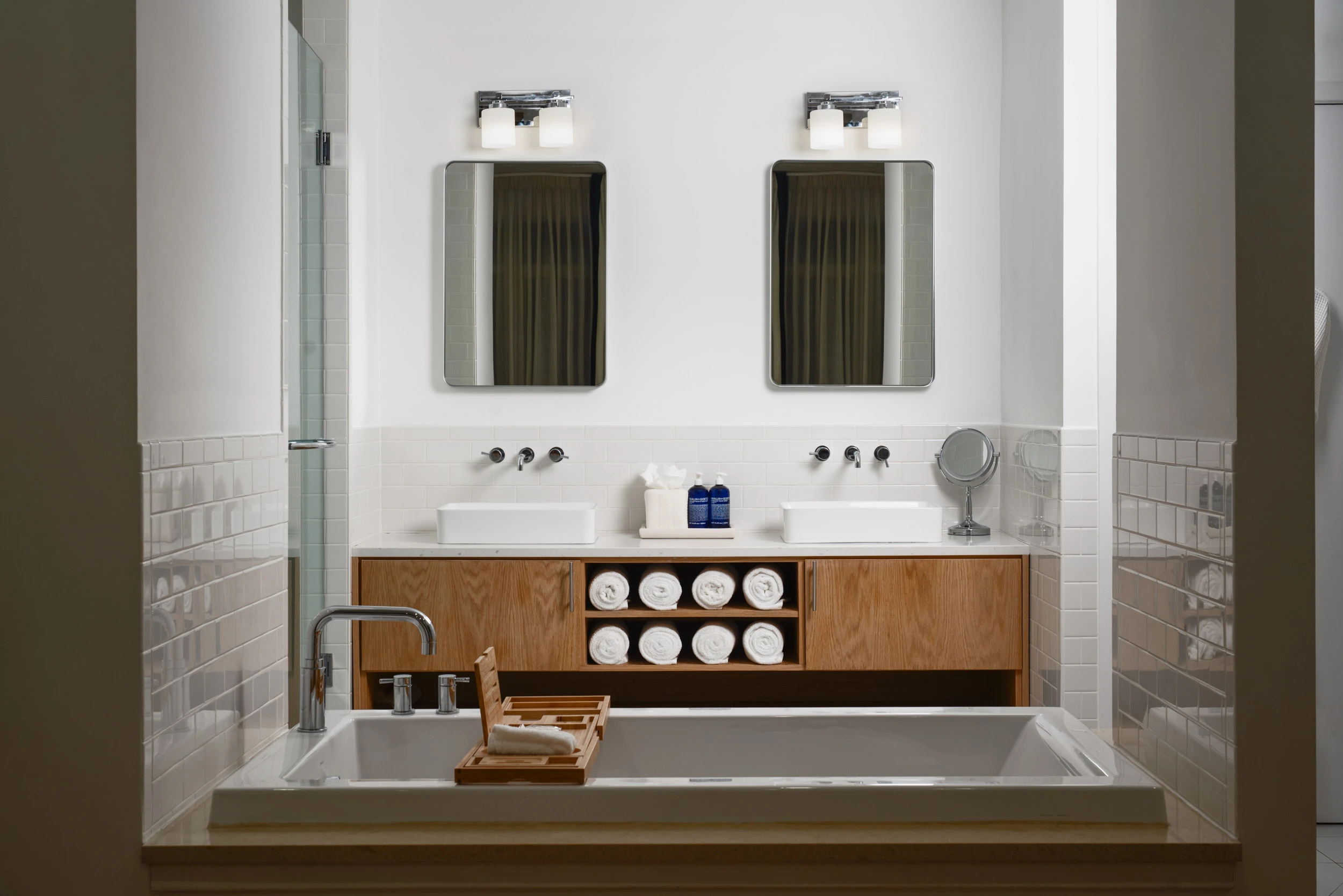 Bungalow Hotel