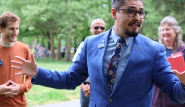 A democratic socialist heads to Brooklyn for campaign funds — for a Rhode Island race