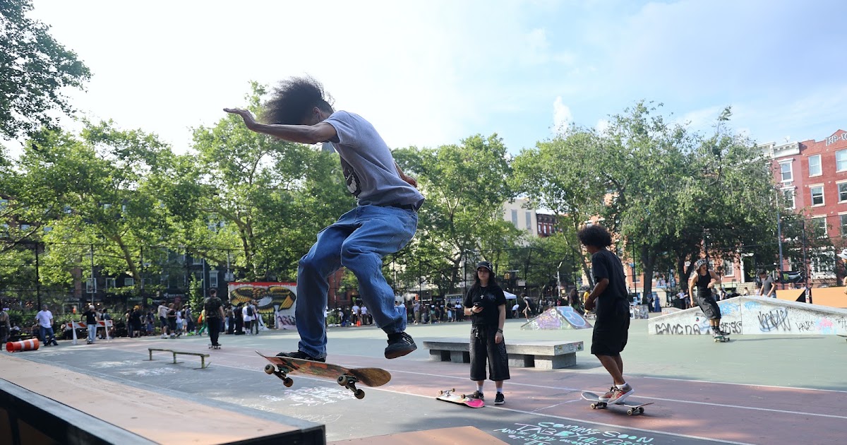 EV Grieve: At Jenkem Magazine's skate block party in Tompkins Square Park