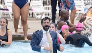 Why Mamdani won’t take off that damn suit