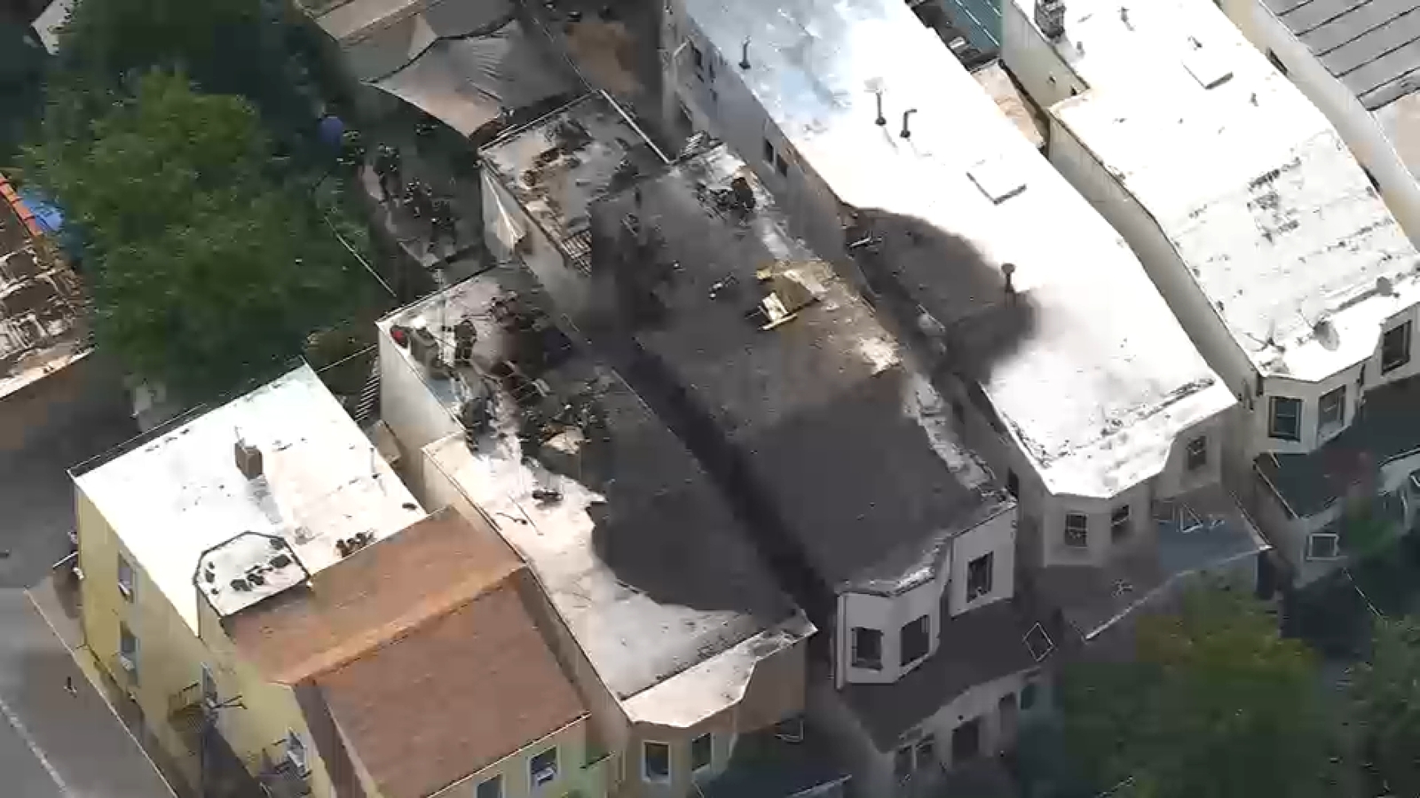 Queens house fire: Flames burning through multi-family homes in Woodhaven; no injuries reported