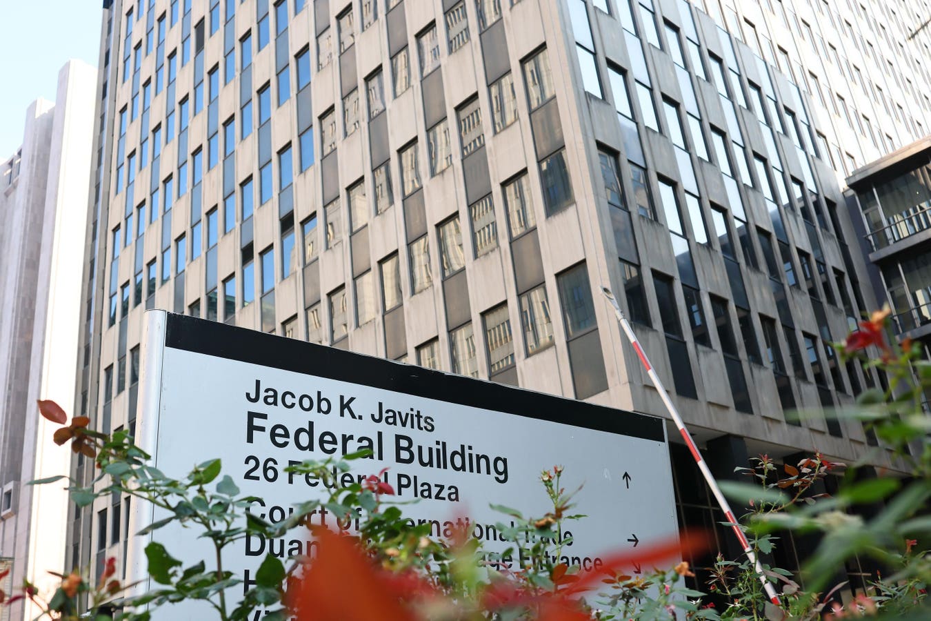 Explosion Outside NYC Federal Building: Suspect In Custody
