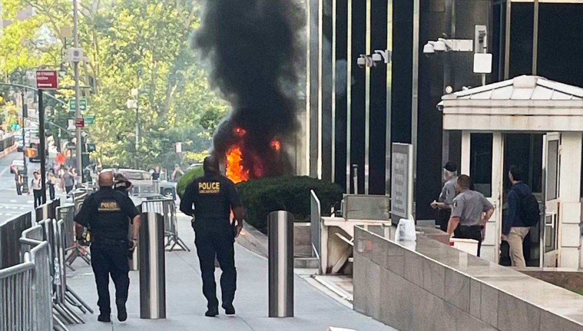 Former soldier charged with arson in Manhattan ICE facility firebombing