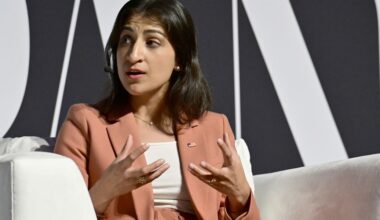 Mamdani Picks Antitrust Champion Lina Khan to Chair NYC's Economic Development Corporation