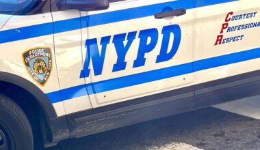 Man stabbed with meat cleaver during road rage attack in Queens